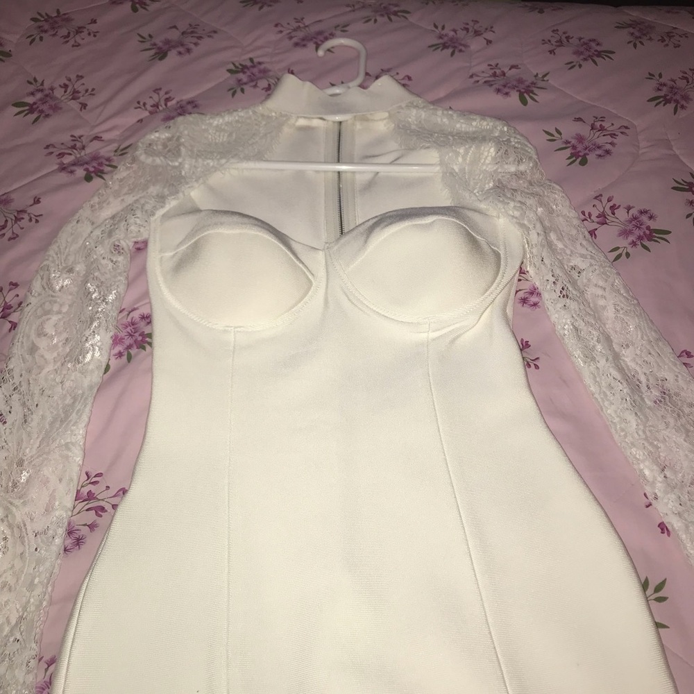 Dress - Picture 3 of 8